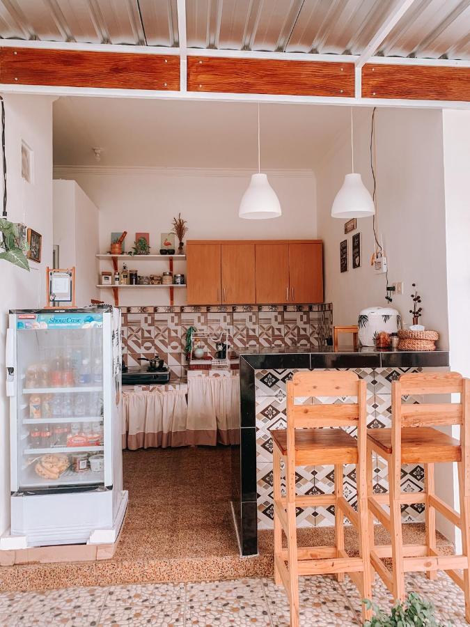 Tropical Paradiso Homestay Banyuwangi  Esterno foto