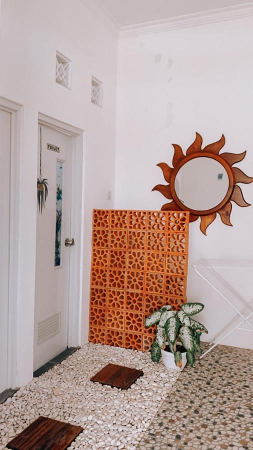 Tropical Paradiso Homestay Banyuwangi  Esterno foto