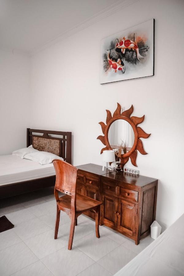 Tropical Paradiso Homestay Banyuwangi  Esterno foto