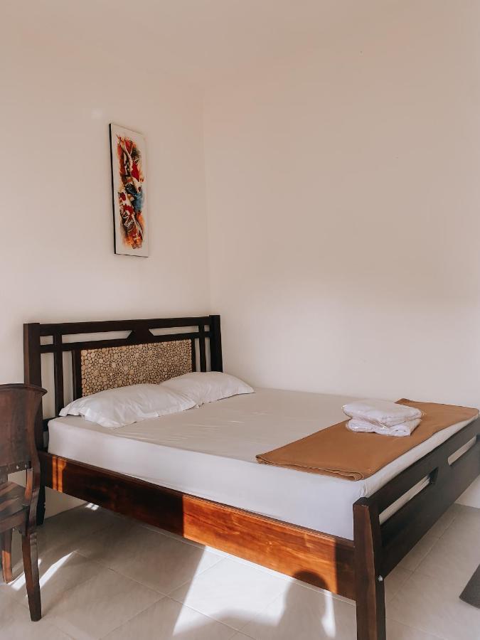 Tropical Paradiso Homestay Banyuwangi  Esterno foto